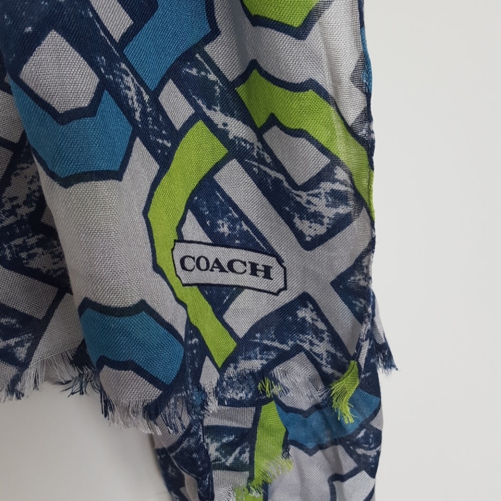 Coach Scarf - Picture 2 of 2